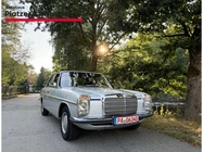 Mercedes-Benz 200 1975