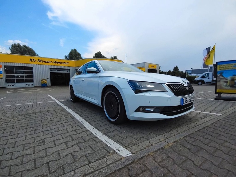 Skoda Superb