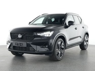 Volvo XC40 2025