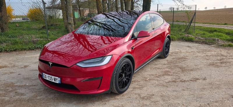 Tesla Model X
