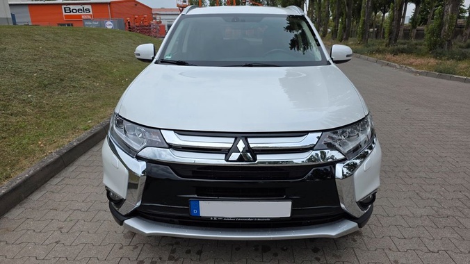 Mitsubishi Outlander 2017