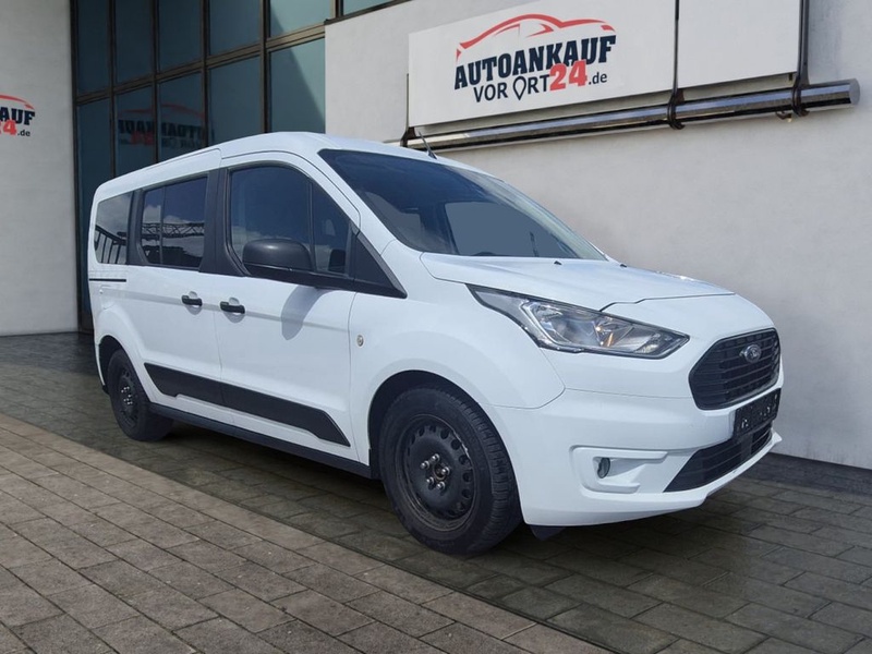 Ford Grand Tourneo