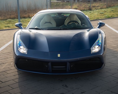 Ferrari 488 2019