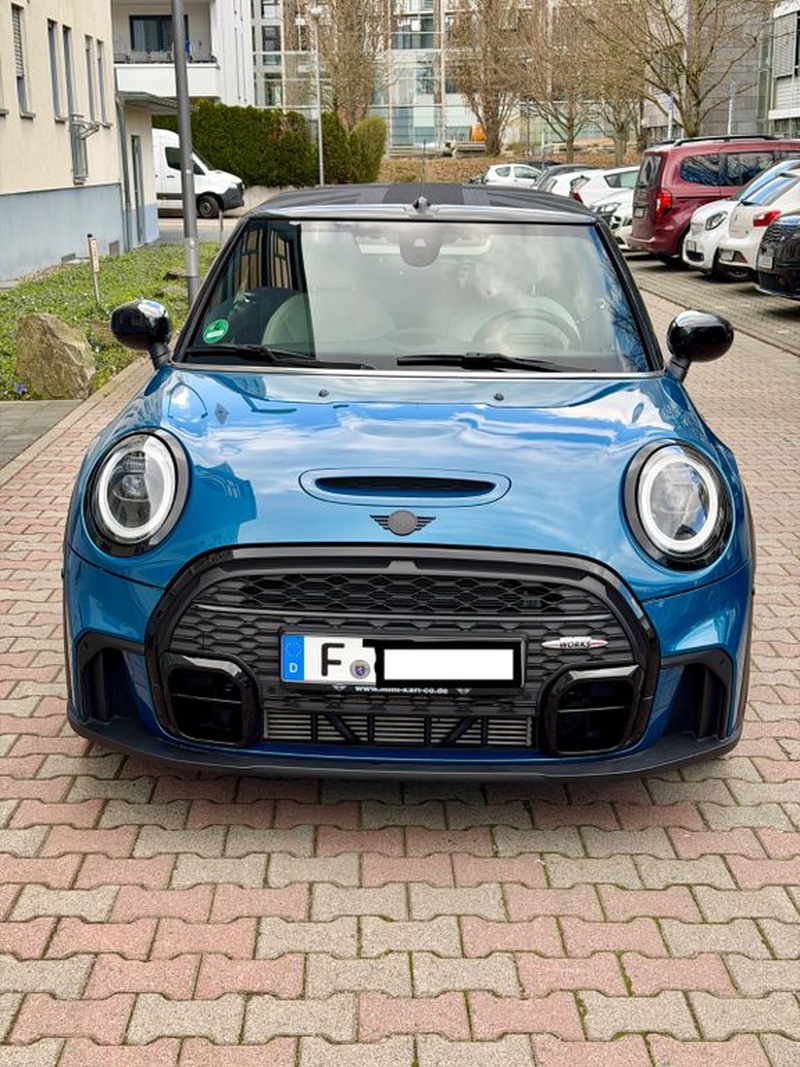 MINI Cabrio