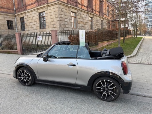 MINI Cabrio 2025
