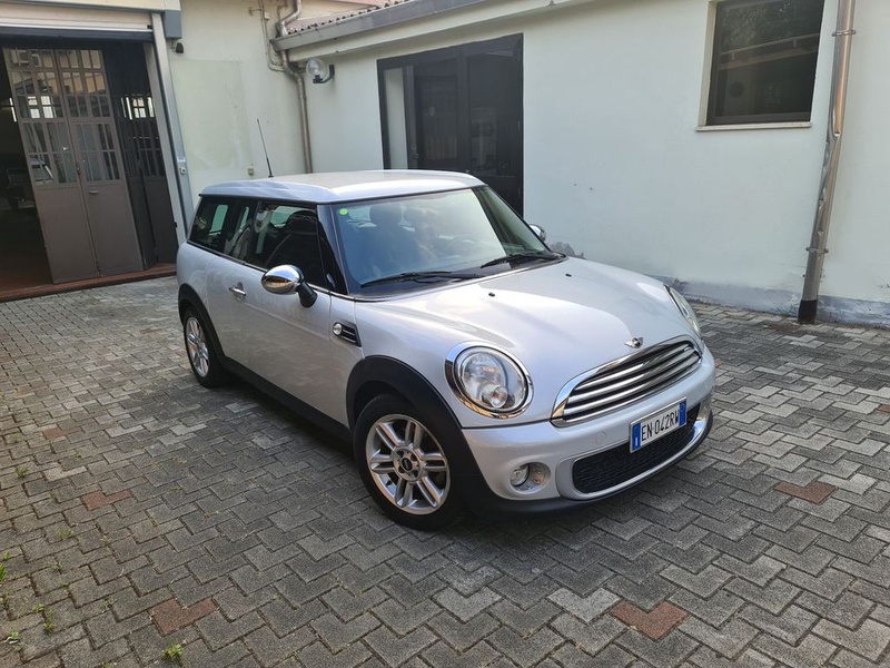 MINI Clubman