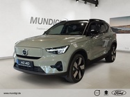 Volvo XC40 2025