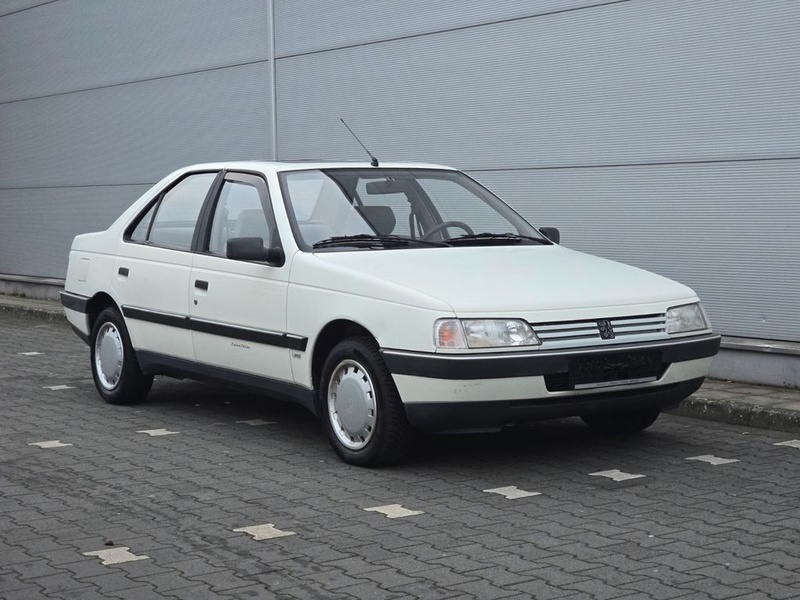 Peugeot 405