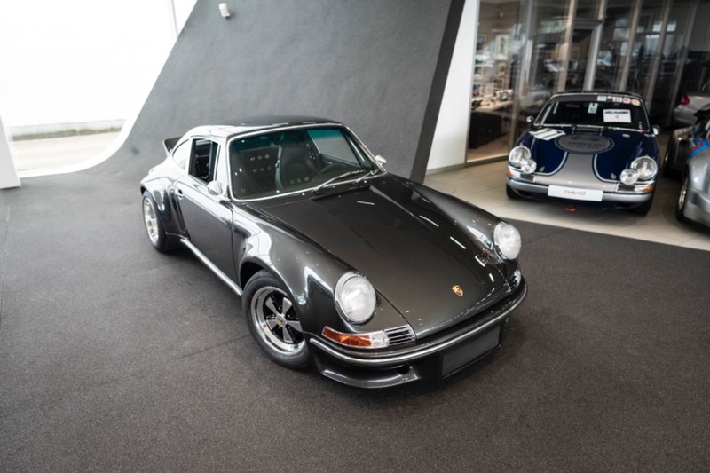 Porsche 964