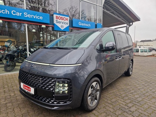 Hyundai Staria 2023