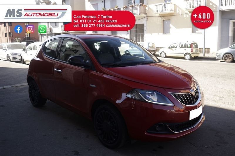 Lancia Ypsilon