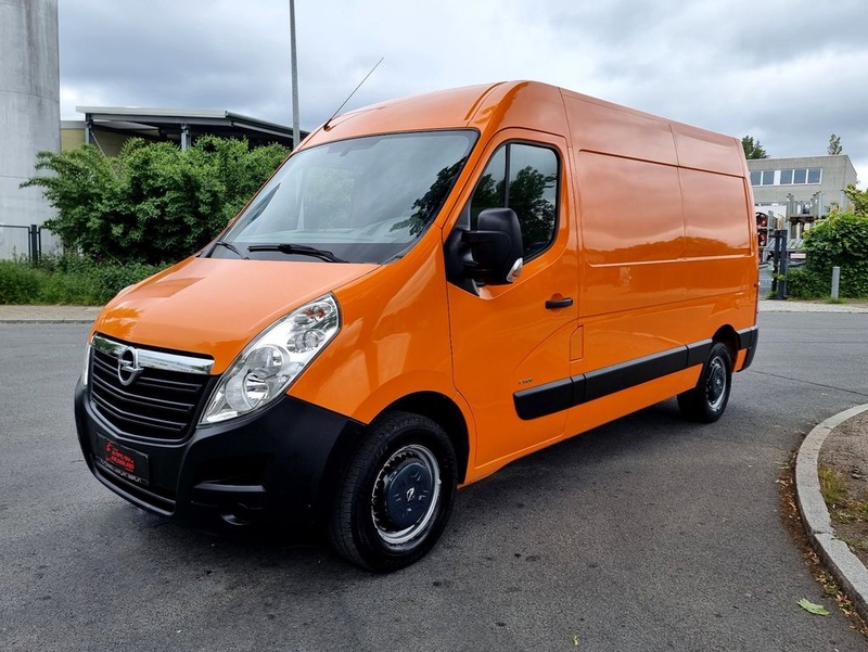 Opel Movano
