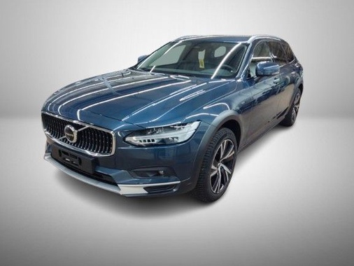 Volvo V90 2024