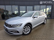 Volkswagen Passat 2022