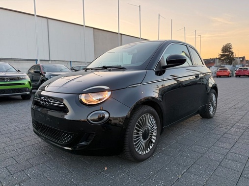 Fiat 500e 2023