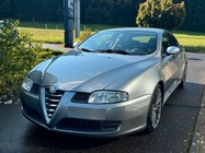 Alfa Romeo GT 2005