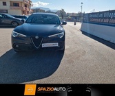 Alfa Romeo Stelvio 2021