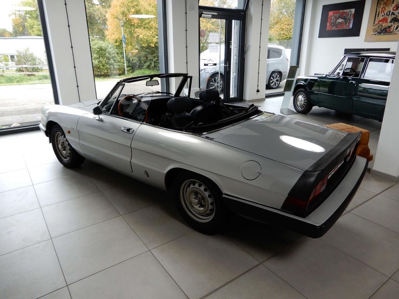 Alfa Romeo Spider