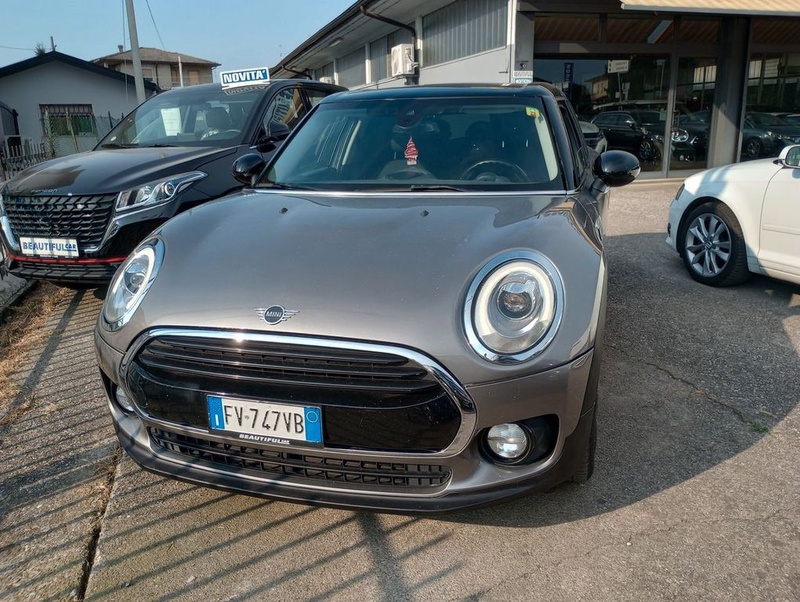 MINI Clubman