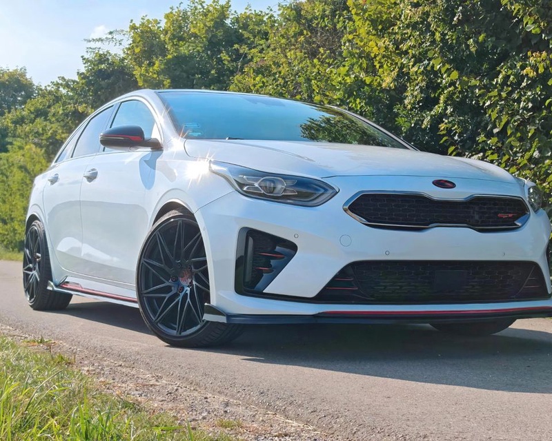 Kia pro cee'd / ProCeed