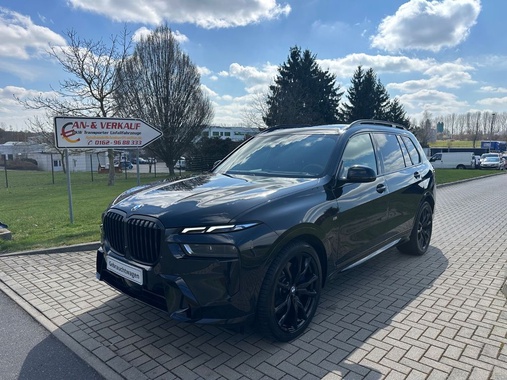 BMW X7 2025