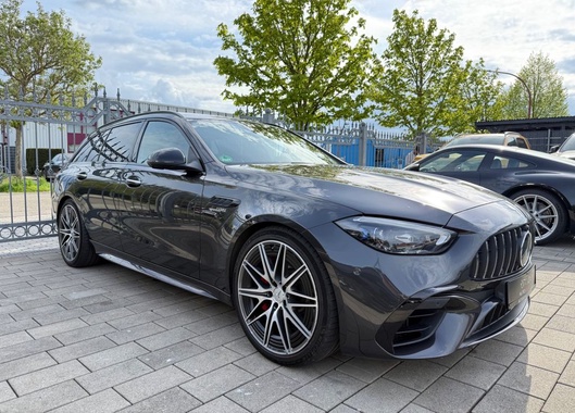 Mercedes-Benz C-Class 2023