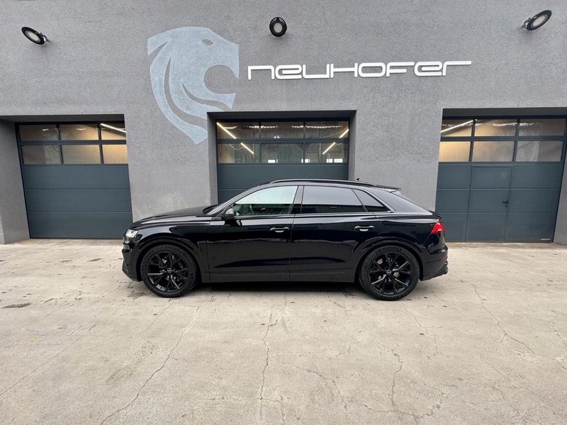Audi SQ8