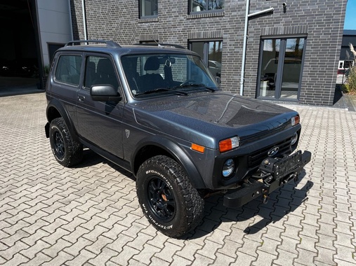 Lada Niva 2022