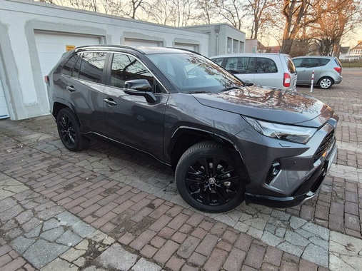 Toyota RAV4 2025