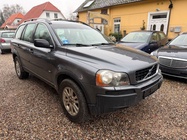 Volvo XC90 2004