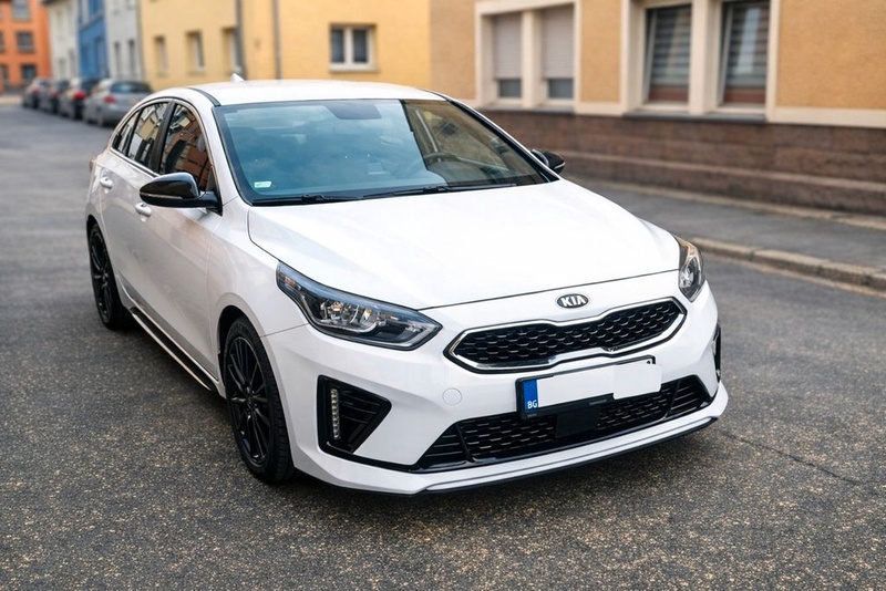 Kia pro cee'd / ProCeed