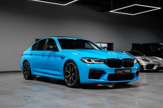 BMW M5 2022
