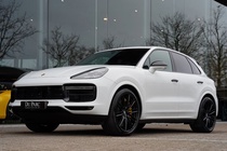 Porsche Cayenne 2021