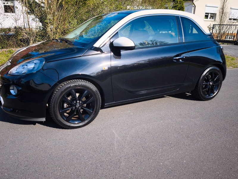 Opel Adam