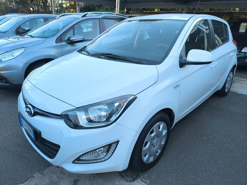 Hyundai i20