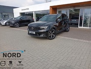 Volvo XC40 2025