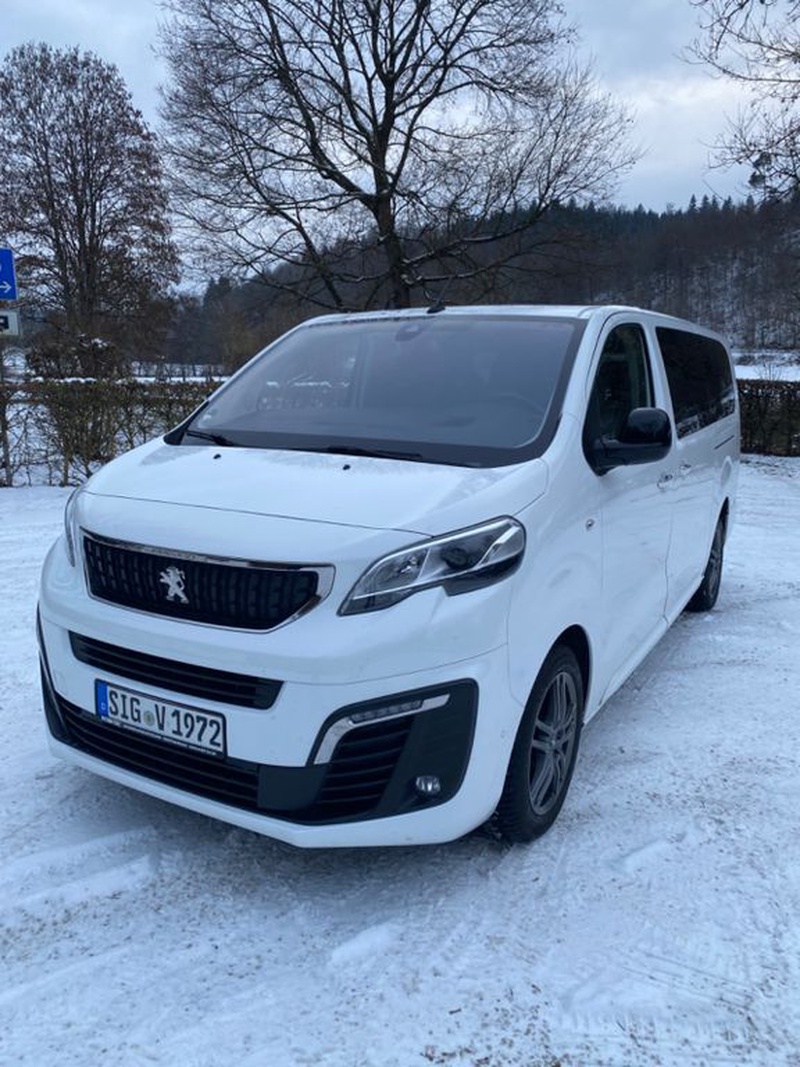 Peugeot Traveller