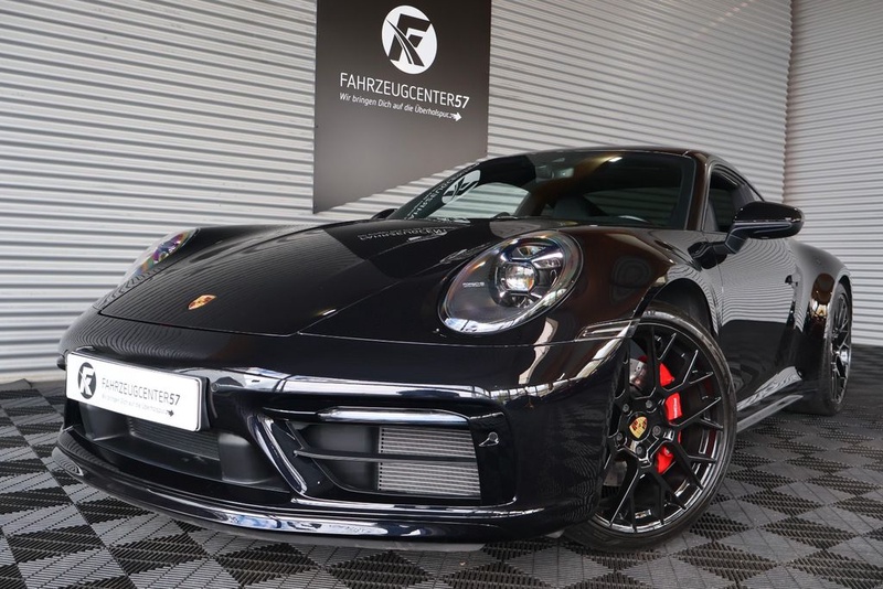 Porsche 992