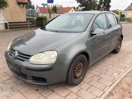 Volkswagen Golf 2004