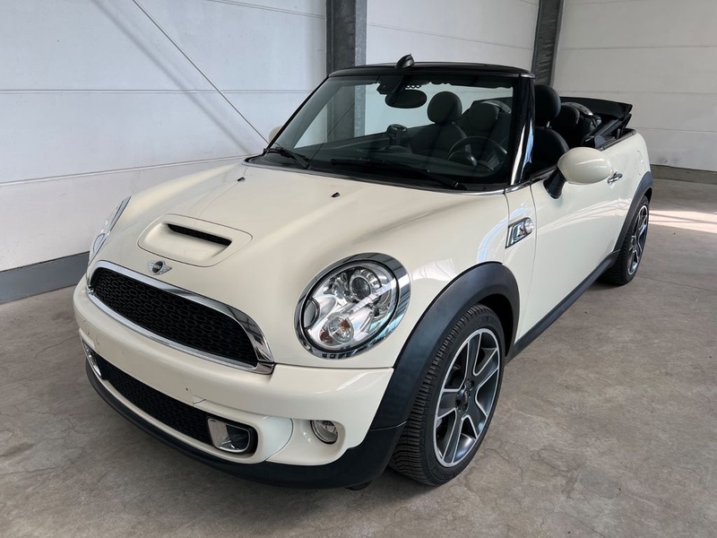 MINI Cabrio