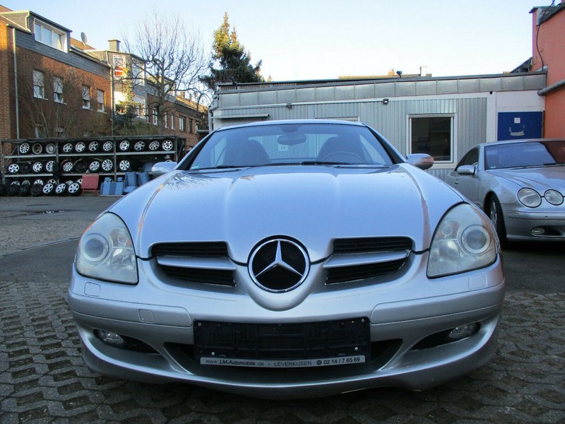 Mercedes-Benz SLK-Class