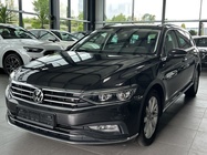 Volkswagen Passat 2023