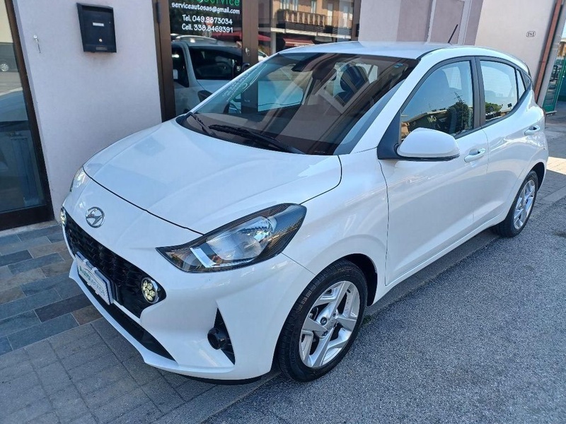 Hyundai i10