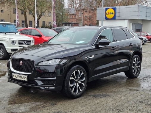 Jaguar F-Pace 2016