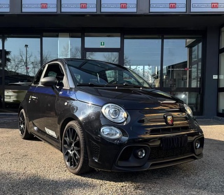 Abarth 595 2021