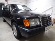 Mercedes-Benz E-Class 1990