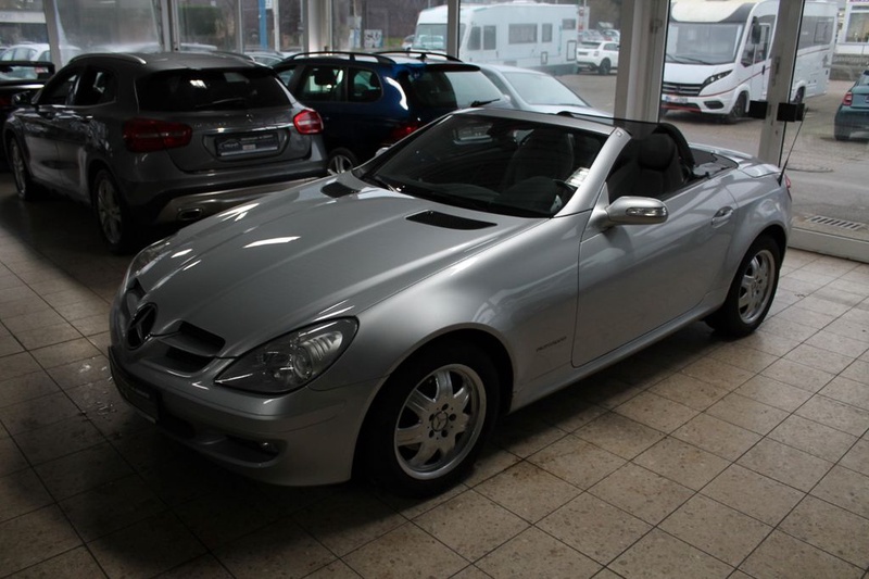 Mercedes-Benz SLK-Class