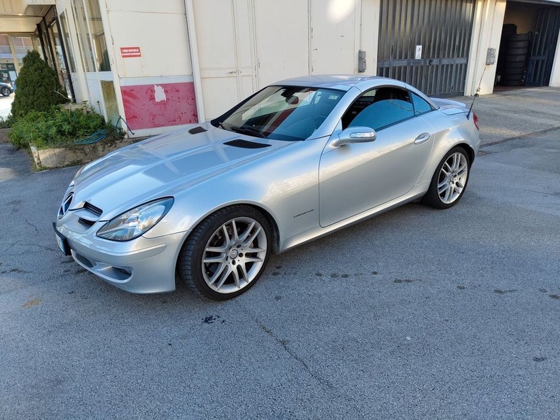 Mercedes-Benz SLK-Class