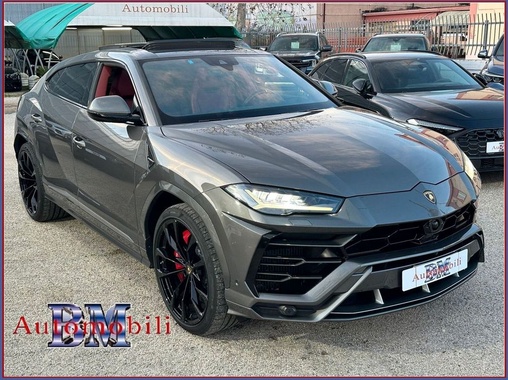 Lamborghini Urus 2021