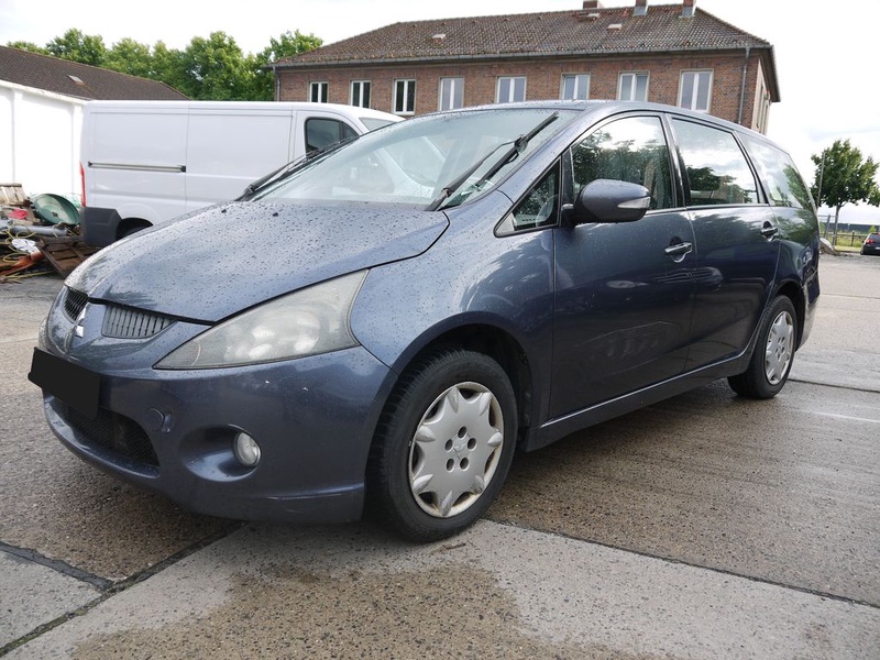 Mitsubishi Grandis